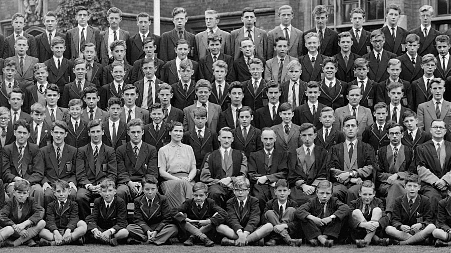 Retford Grammar School 1957 - Pupil Panorama Retford Grammar School 1957 - Pupil Panorama